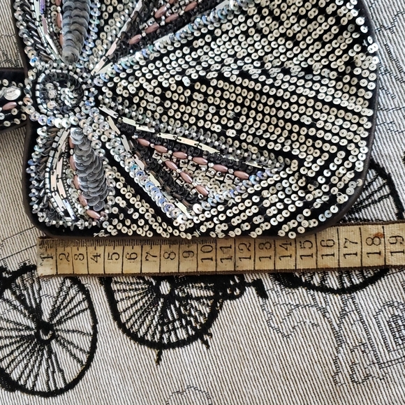 🌲Accessorize velvet sequined potlis - Picture 4 of 8